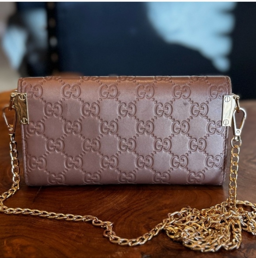 Gucci Heart GG Logo Leather Long Pink Wallet Crossbody * Pinker Color In Person* - Picture 2 of 14
